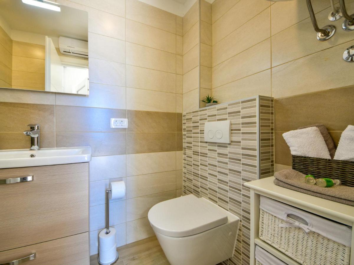 Holiday Home Matea By Interhome Рієка Екстер'єр фото